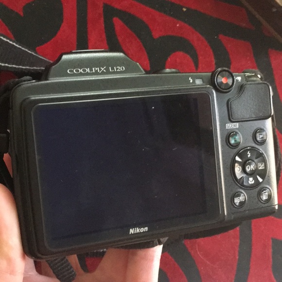 Nikon coolpix camera - Picture 6 of 8